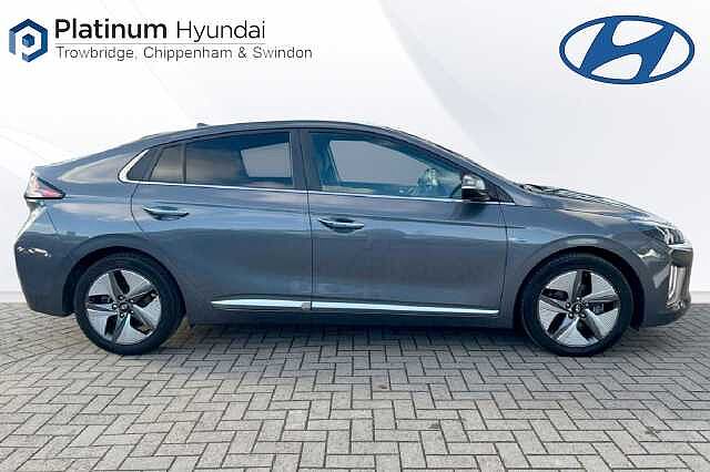 Hyundai IONIQ 1.6 GDi Hybrid Premium SE 5dr DCT