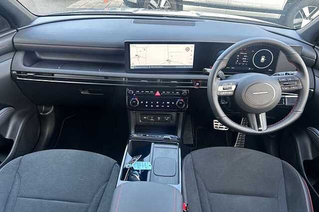 Hyundai TUCSON 1.6T Hybrid N Line 5dr Auto Shimmering Silver