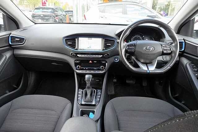 Hyundai IONIQ 1.6 GDi Hybrid Premium 5dr DCT
